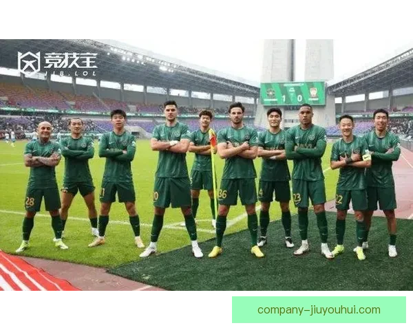 中超浙江队宣布签约荷甲190cm主力中锋强援助力球队进攻