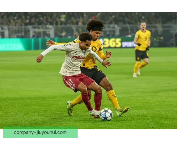 以巴埃纳在国家队比赛中伤情严重泪洒赛场 比利亚雷亚尔心急如焚