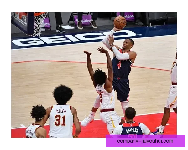 梅里诺加盟阿森纳首训即骨折震动更衣室赛季前景蒙上阴影引发球迷热议